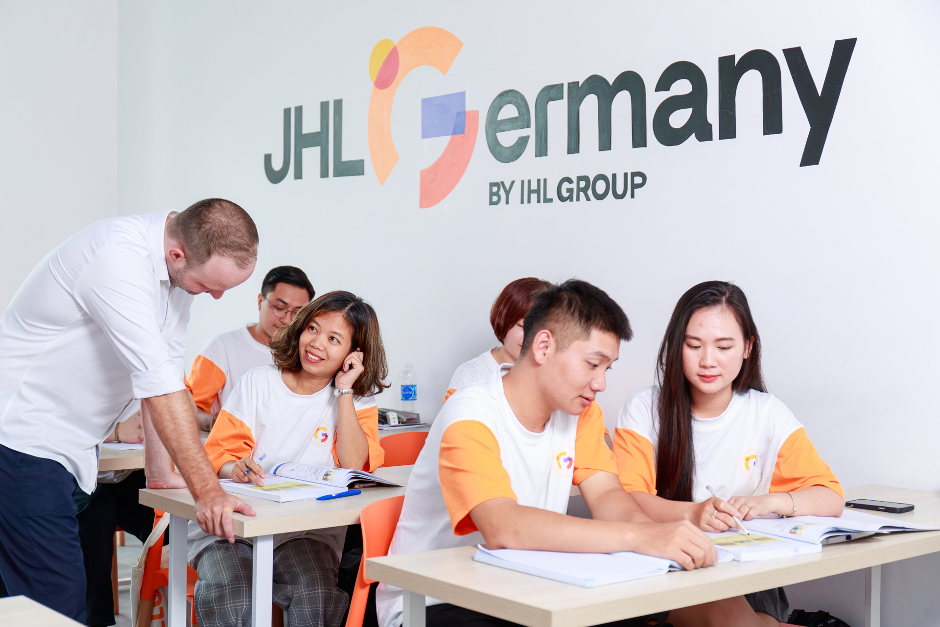 Điều Kiện, Lộ Trình, Và Thủ Tục Du Học Đại Học Tại Đức 2024